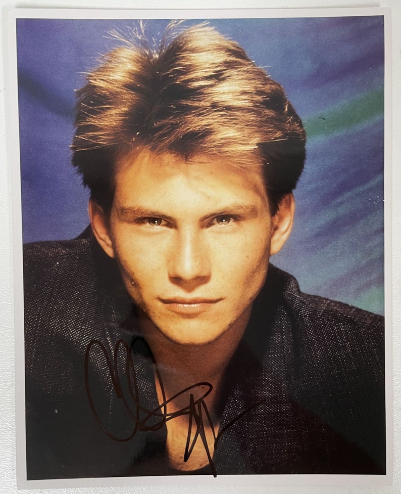 Christian Slater Signed Autographed Glossy 8x10 Photo Poster painting - COA Matching Holograms