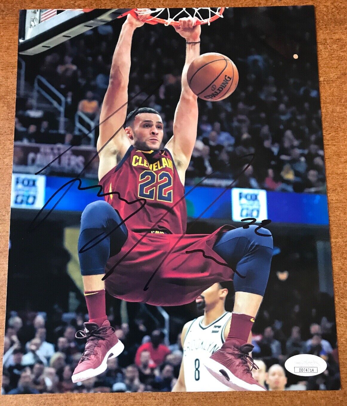 Signed 8x10 LARRY NANCE JR Cleveland Cavaliers Autographed Photo Poster painting JSA COA