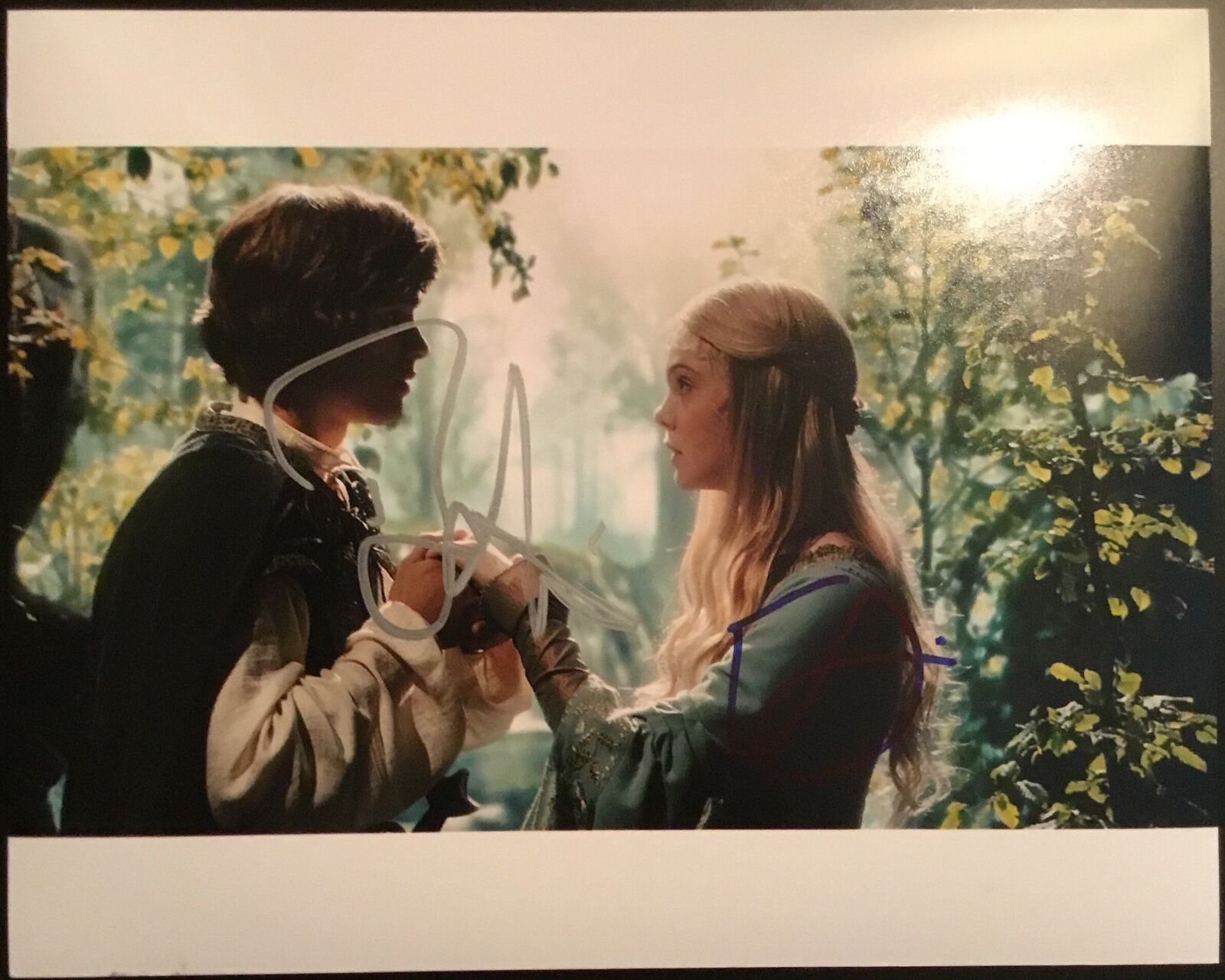 MALEFICENT AUTOGRAPHED Photo Poster painting SIGNED 8X10 #1 ELLE FANNING BRENTON THWAITES DISNEY