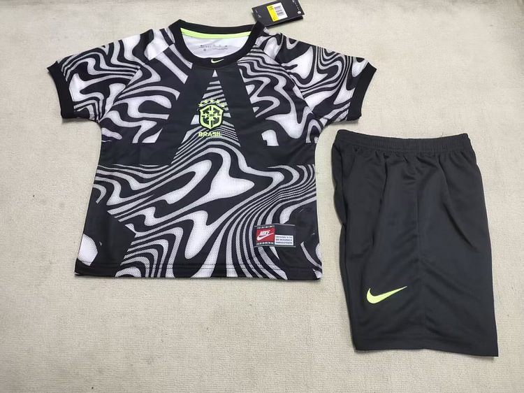 2026-27 Brazilian Goalkeeper Jersey - Adult and Children's Sets