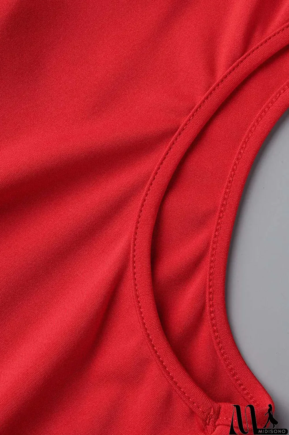 MidiSono - Red Street Print Hollowed Out Patchwork Buttons Turn-back Collar Short Sleeve Two Pieces