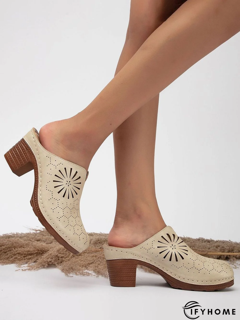 Vintage Plus Size Hollow out Chunky Heel Mules | IFYHOME