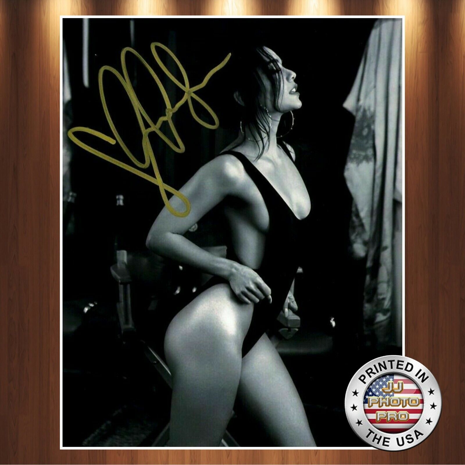 Vanessa Hudgens Autographed Signed 8x10 Photo Poster painting (Bad Boys) REPRINT