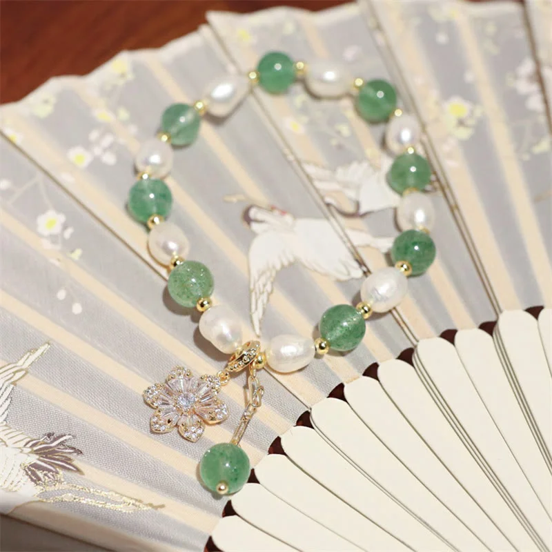 Green Strawberry Quartz Pearl Flower Charm Love Bracelet