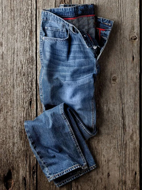 Straight-Leg Jeans