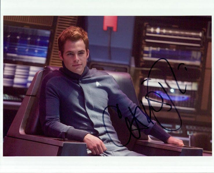 Chris Pine (Star Trek) signed 8x10 Photo Poster painting COA