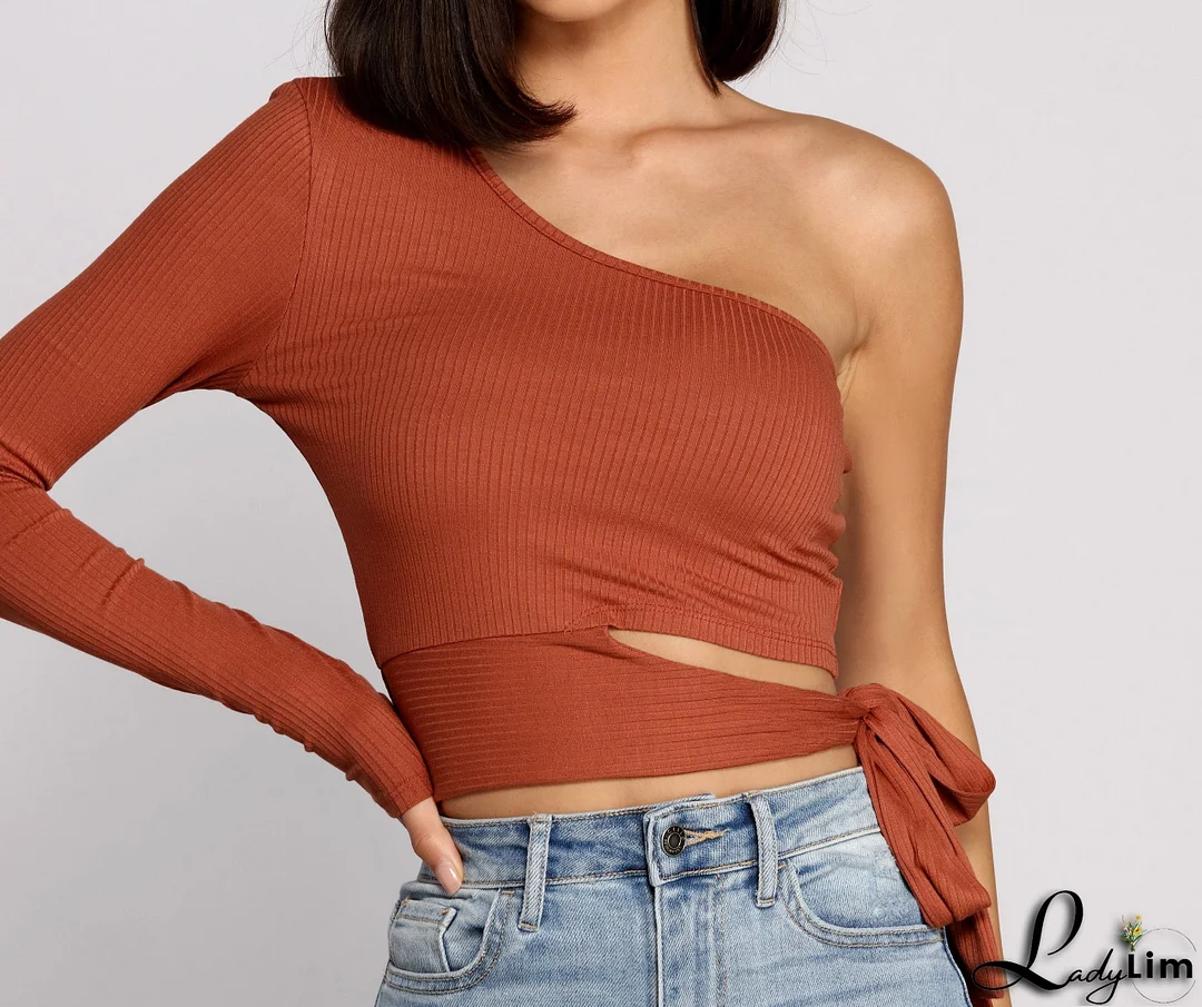 Single Sleeve Ribbed Crop Top