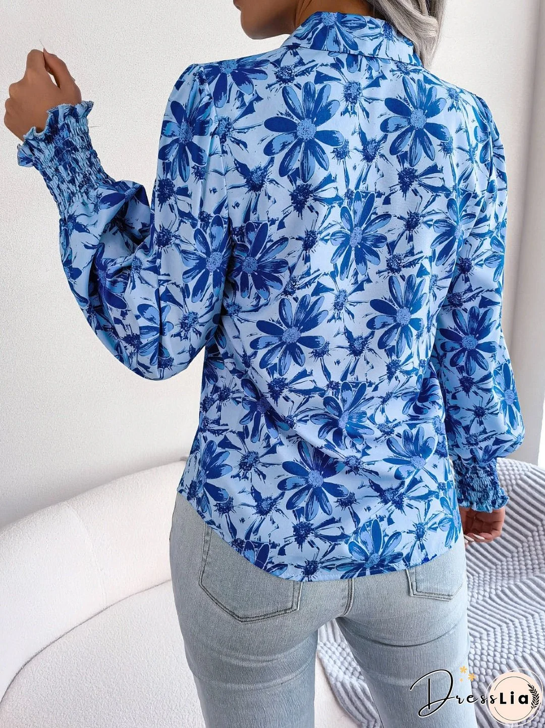 Effortless and Classy winter garment