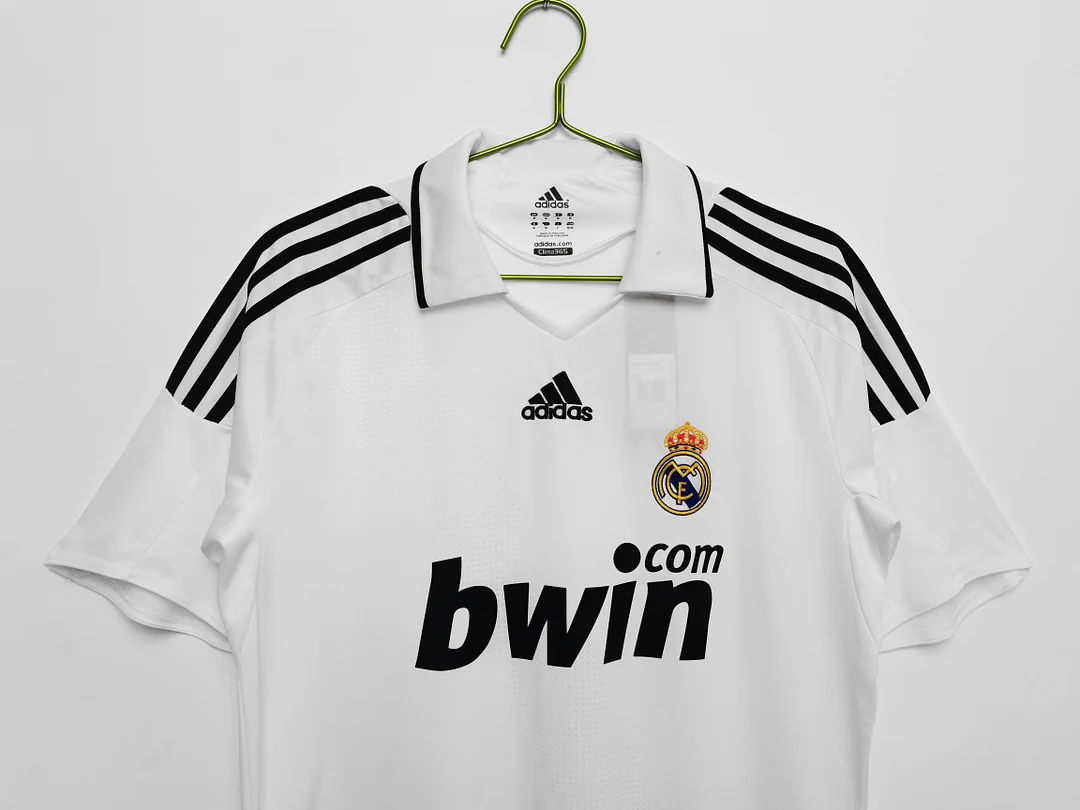 Retro 2008-09 Real Madrid Home Football Shirt Thai Quality