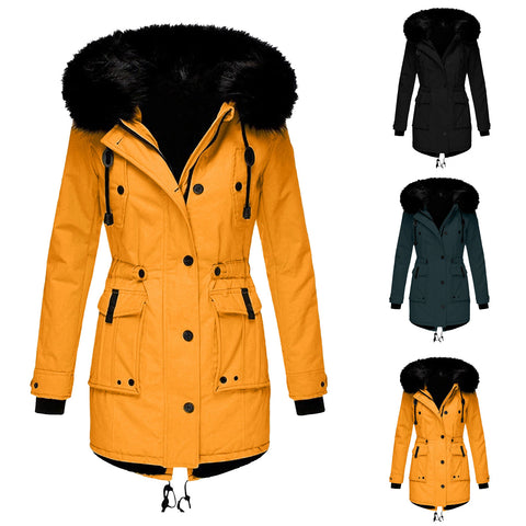 Eine stylische Parkajacke in Gold, Schwarz und Grün mit Kunstpelzkapuze, verstellbarer Taille und mehreren Taschen, erhältlich in drei Farben.