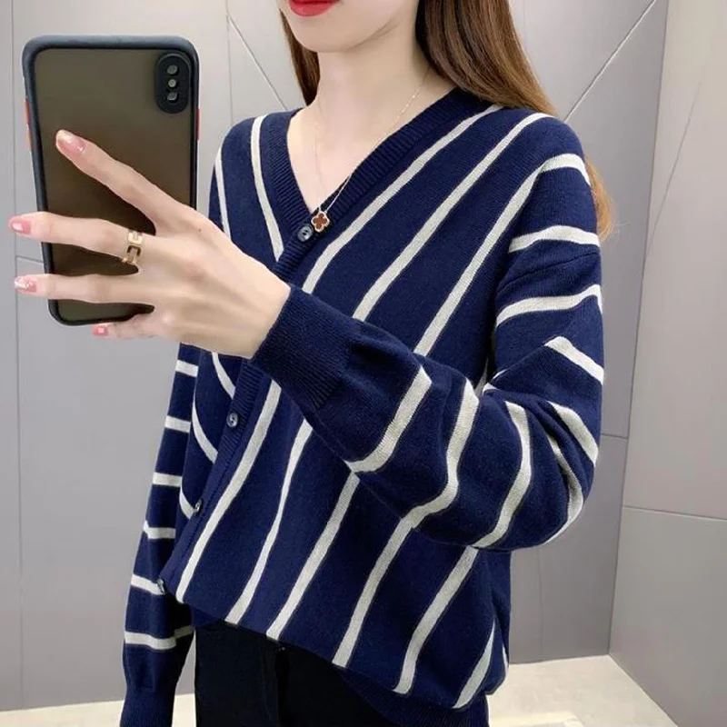 Jangj Women's Casual V-neck Elegant Striped Blouse Spring Autumn Korean Fashion Long Sleeve Pullover Basic Top For Women