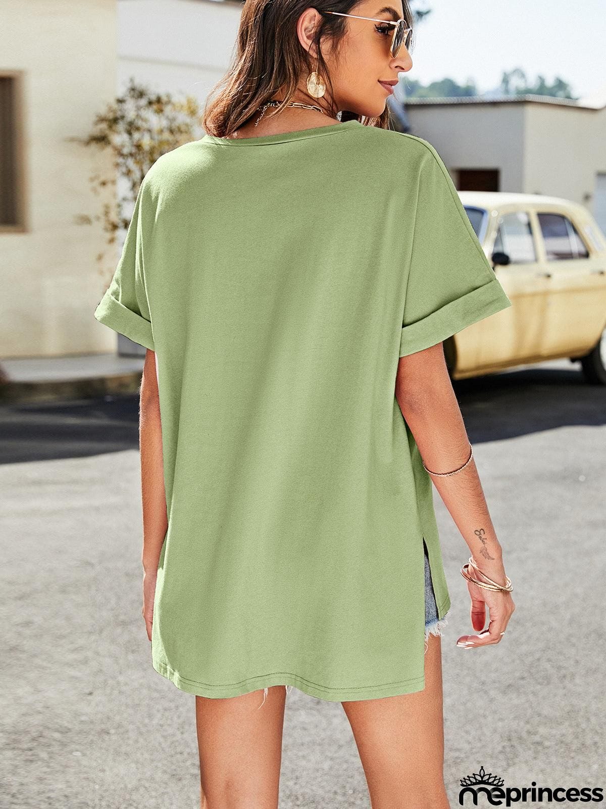 High-Low Side Slit V-Neck Tee