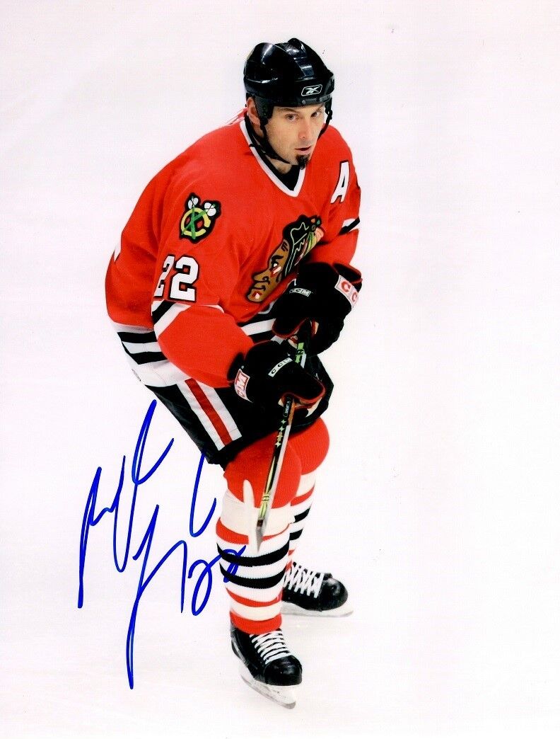 Signed 8x10 MARTIN LAPOINTE Chicago Blackhawks Photo Poster painting - COA