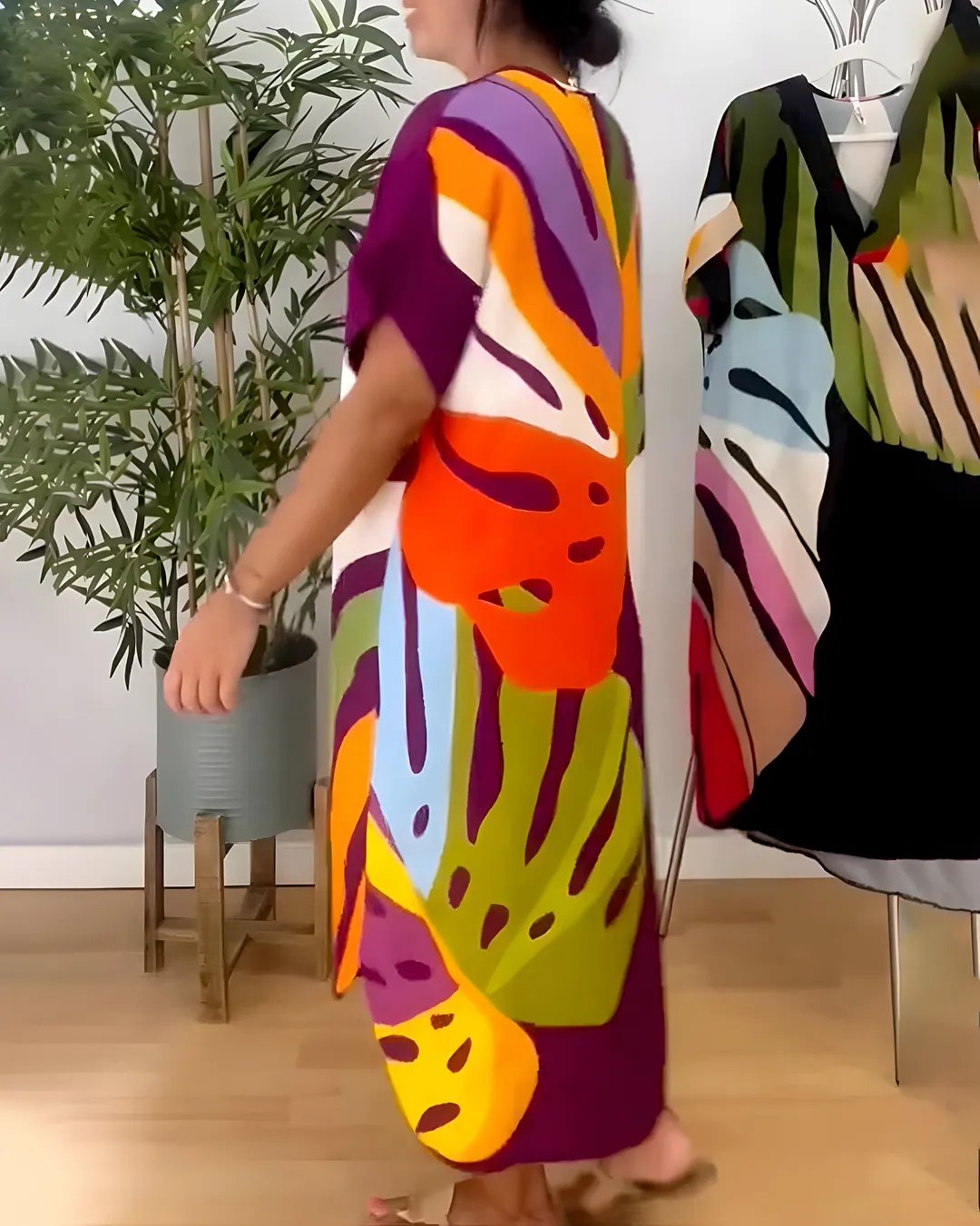 Emelia - Abstract Print Dress