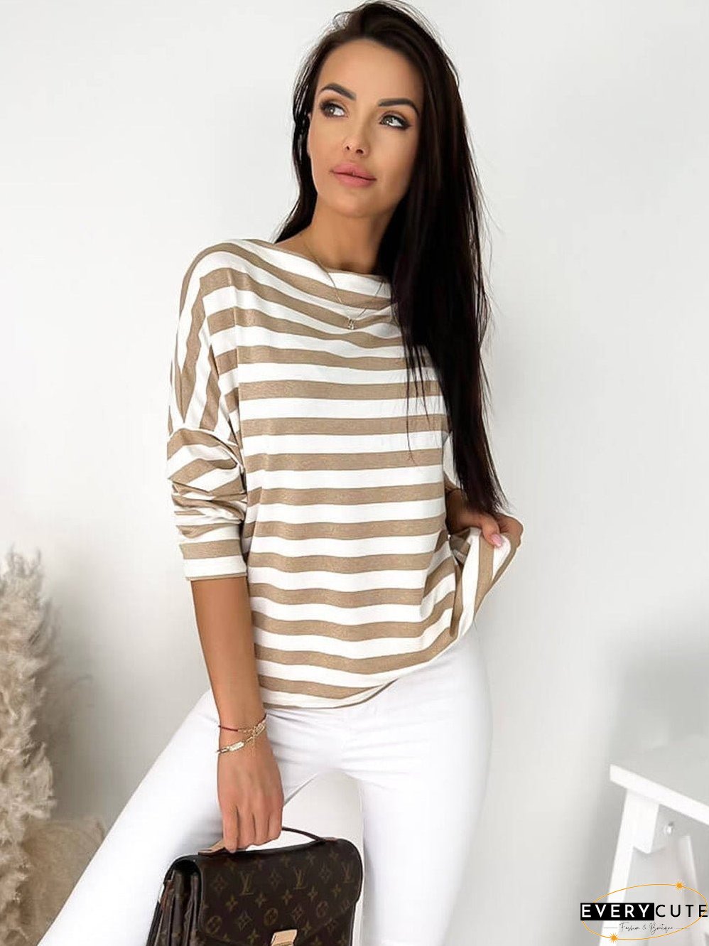 Loose-Fitting Short Sleeve Mock Neck Top