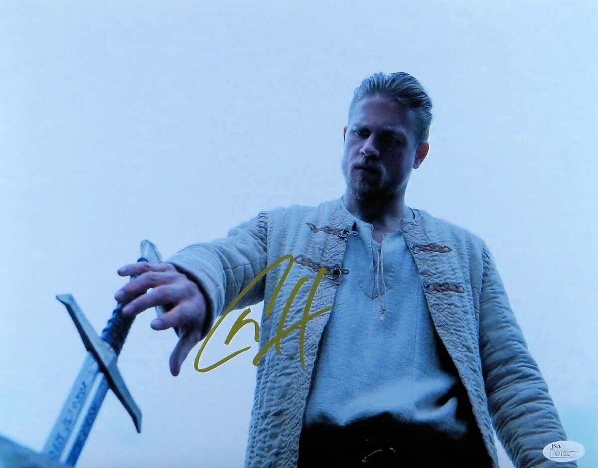 Charlie Hunnam Signed 11X14 Photo Poster painting King Arthur: Legend of the Sword JSA S71582