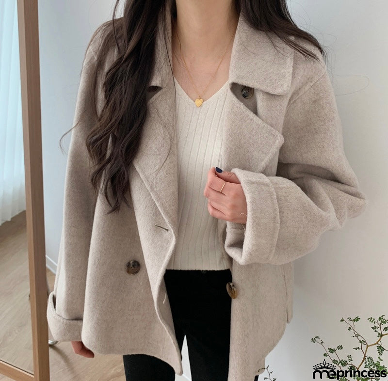 Fashionable and Effortless Jacket