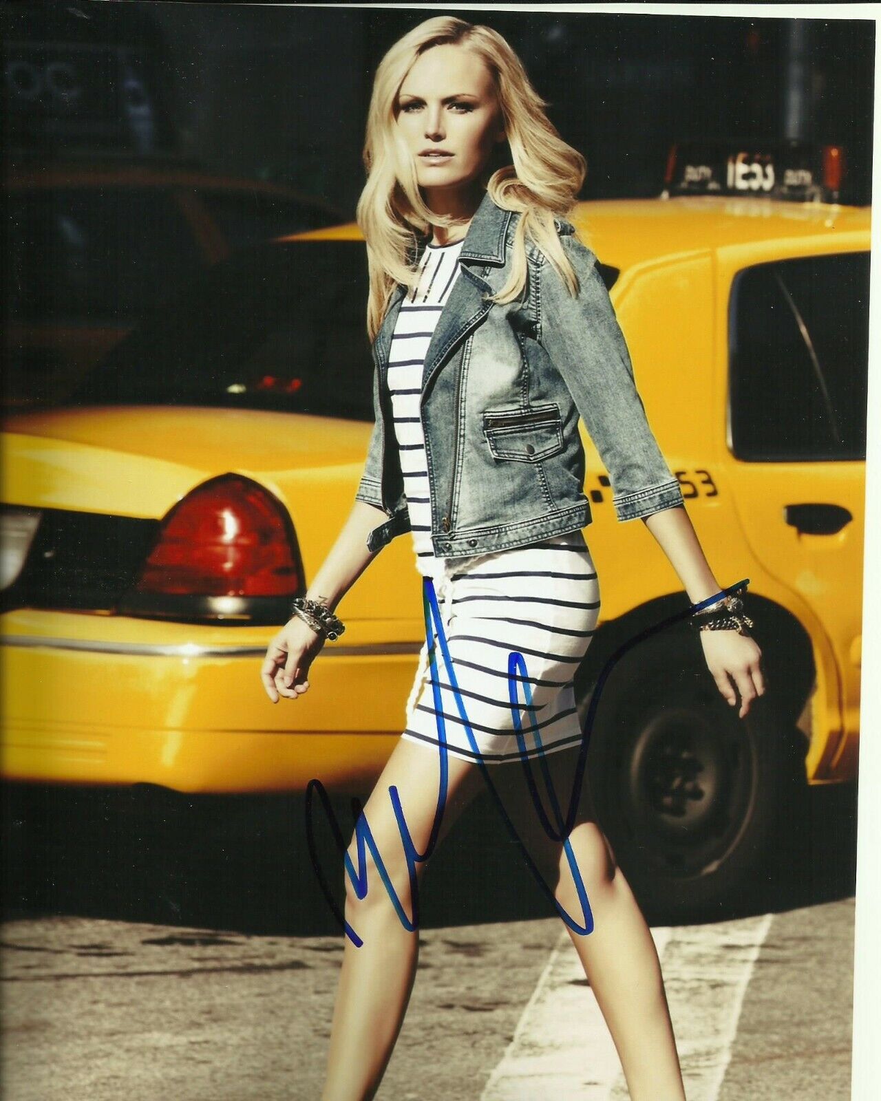 MALIN AKERMAN SIGNED SEXY Photo Poster painting UACC REG 242 FILM AUTOGRAPHS AUTHENTIC (6)