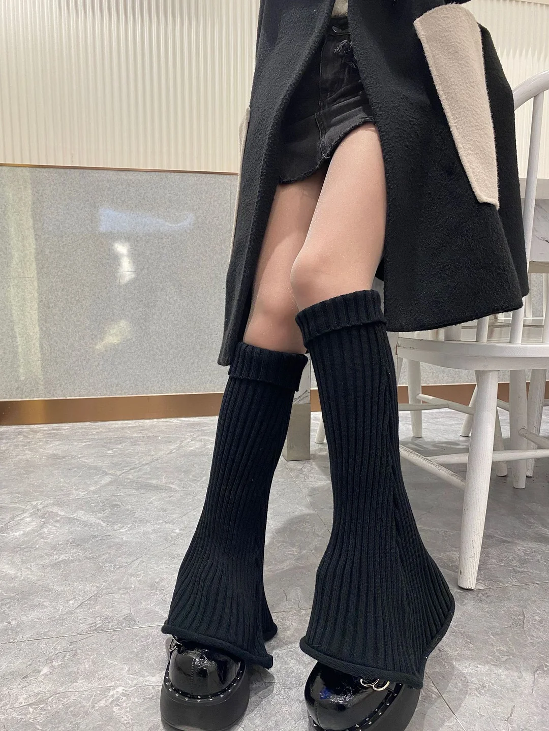 VINTAGE FLARED KNIT STRIPED LEG WARMERS