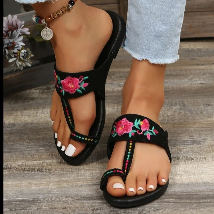 Women's Embroidery Toe Ring Slides Black Floral T-Strap Sandals Summer Beach Slides
