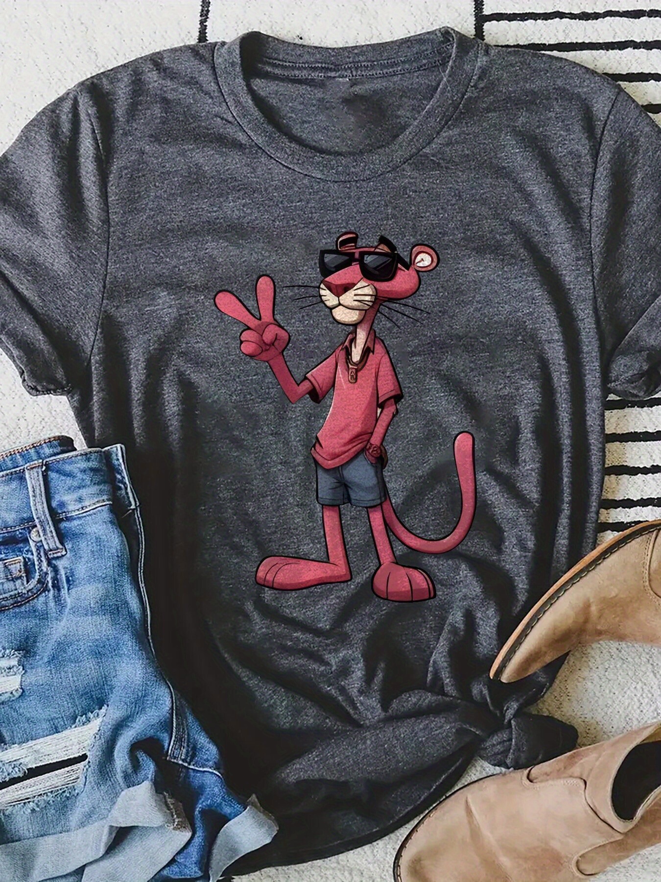 Summer Spring Casual Pink Leopard Black Glasses Printed T-Shirt | Short Sleeved Round Neck Women's Clothing, Suitable As Gifts For Friends And Family, Especially During Holiday | IFYHOME