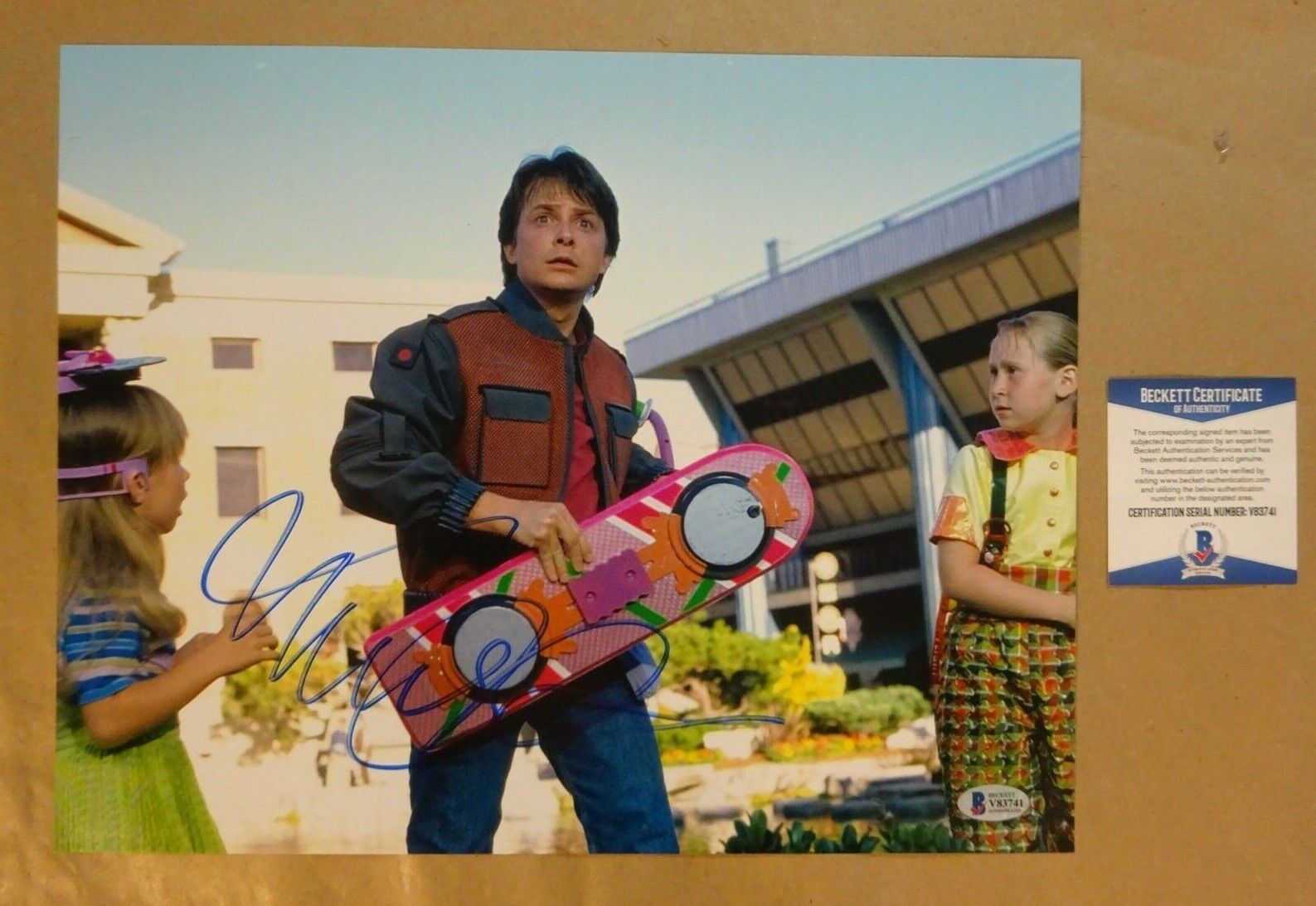 Signed MICHAEL J. FOX Autographed BACK TO THE FUTURE 11X14 Photo Poster painting BECKETT COA BAS