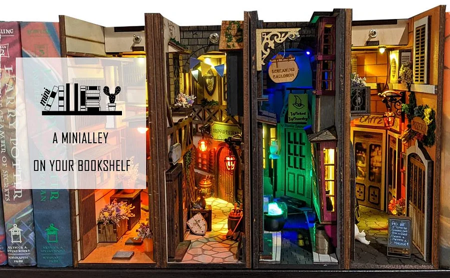 AlleyWorld Bookshelf Insert Box