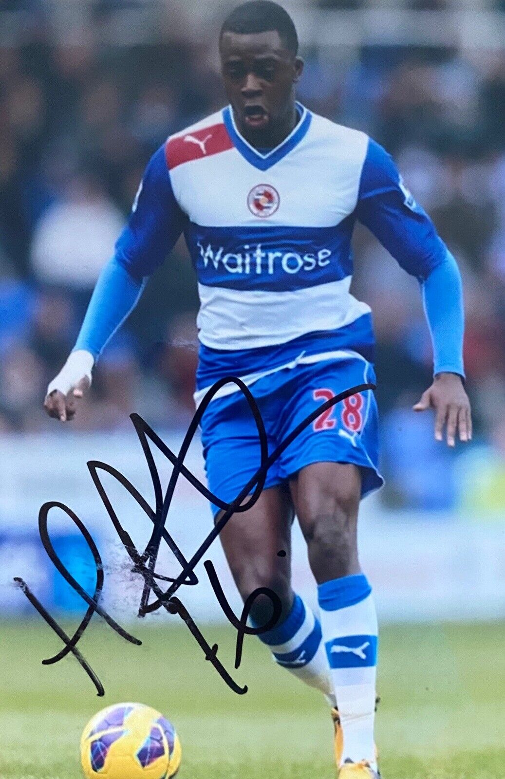 Hope Akpan Genuine Hand Signed 6X4 Photo Poster painting - Reading