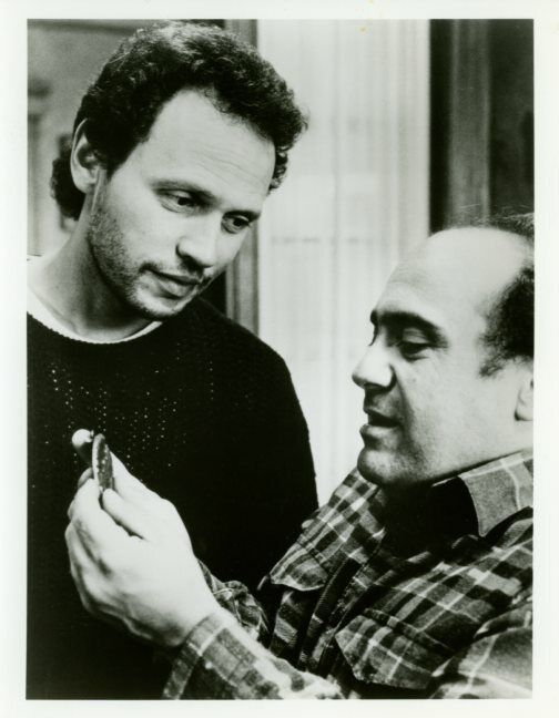 Billy Crystal Danny Devito Throw Momma from the Train Original Press 7x9 Photo Poster painting