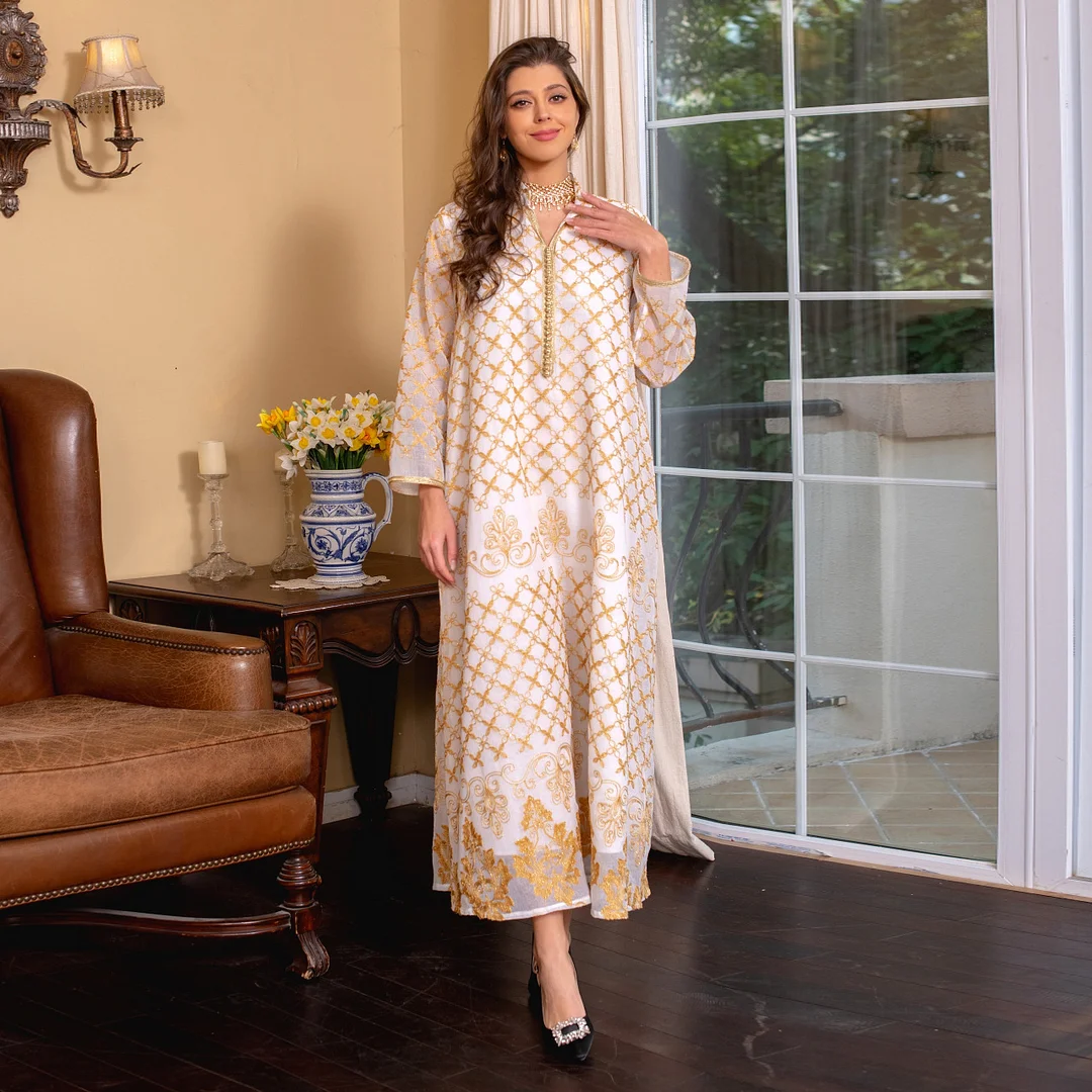 Golden Embroidery Stand Neck Long Sleeve Muslim Abaya
