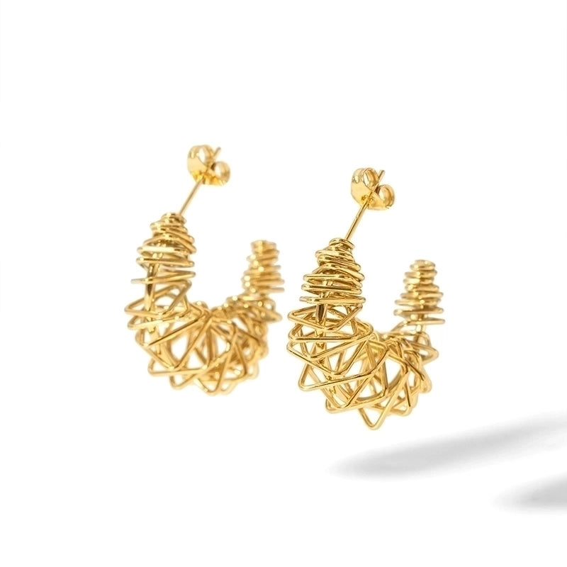 1 Pair French Style U Shape Plating Hollow Out 201 Stainless Steel 18K Gold Plated Earrings