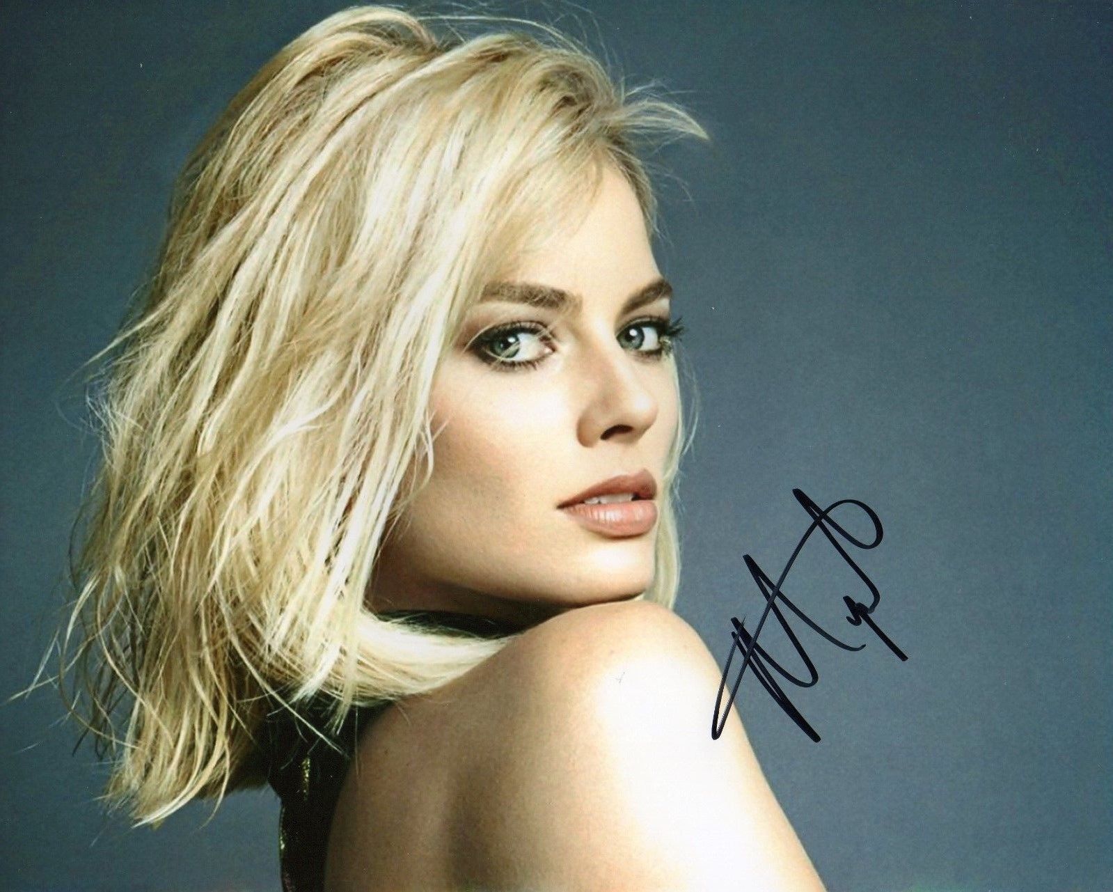 MARGOT ROBBIE AUTOGRAPHED SIGNED A4 PP POSTER Photo Poster painting PRINT 17