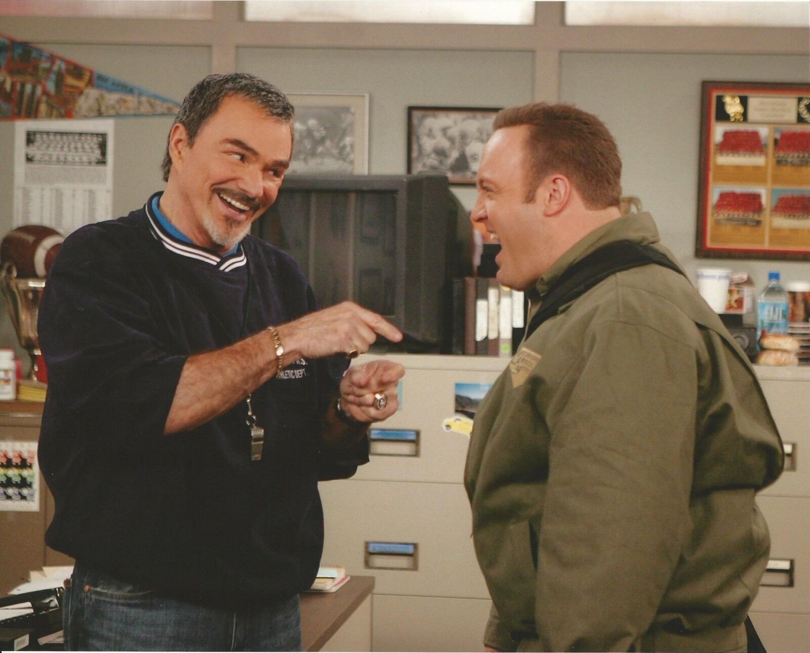 Burt Reynolds & Kevin James The King of Queens 8x10 Photo Poster painting Picture Football Coach
