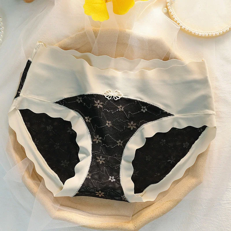 Billionm ice silk ladies plus size panties sexy lace women's underwear panties girls sweet wavy panties seamless mid-waist briefs