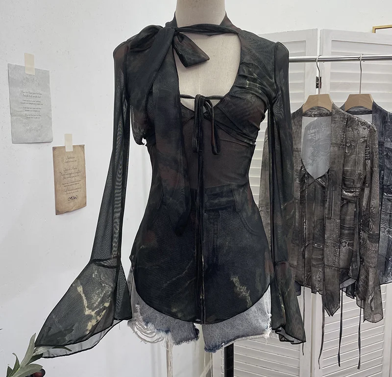 Nigikala Nigikala Hollow Tying With Low-Necked Bow Ribbon Dizzy Red Elastic Mesh T-Shirt Top 8036