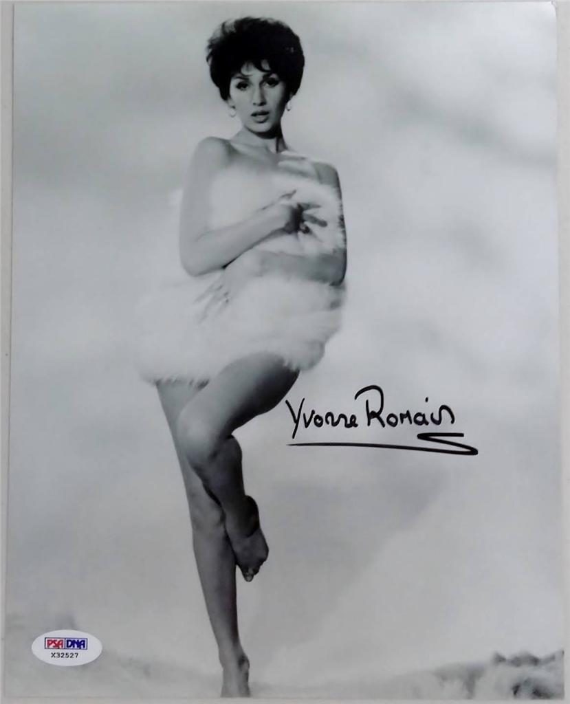 Yvonne Romain Signed 8x10 Photo Poster painting PSA/DNA Auto Devil Doll