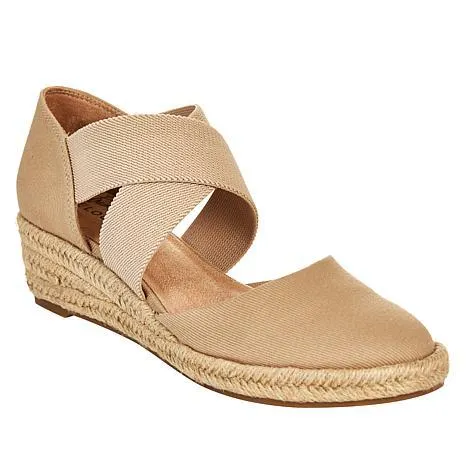2021 Summer Women Sandals Leather Peep Toe Buckle Wedge Sandals for Women Casual Comfortable Platform Females Mid Heel Sandals