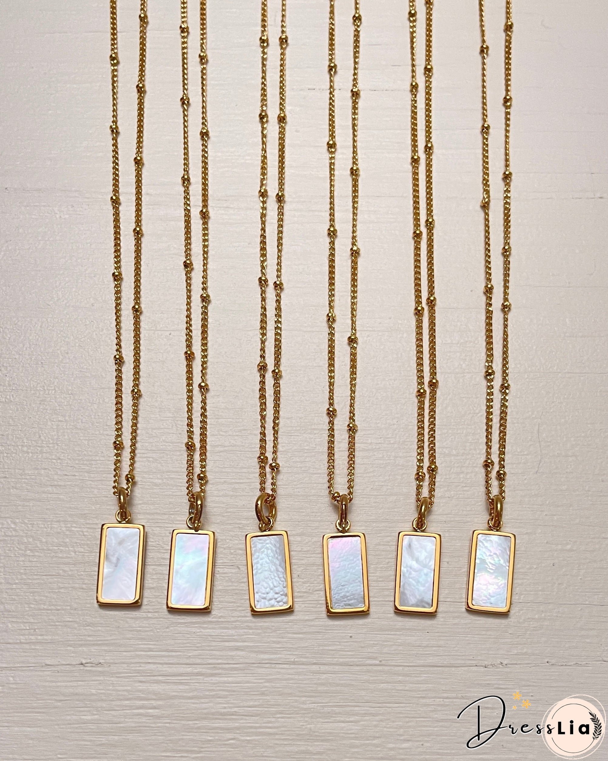 Camilia Necklace