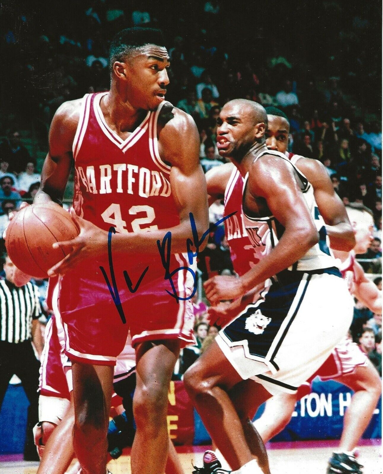 Vin Baker signed Hartford Hawks 8x10 Photo Poster painting autographed