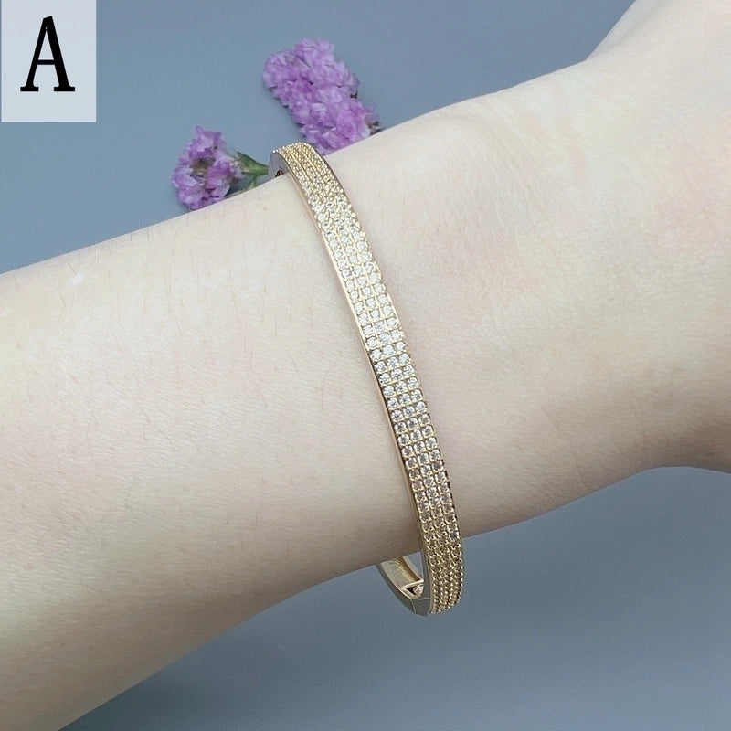 Minimalist Water Droplets Copper Inlay Zircon Bangle