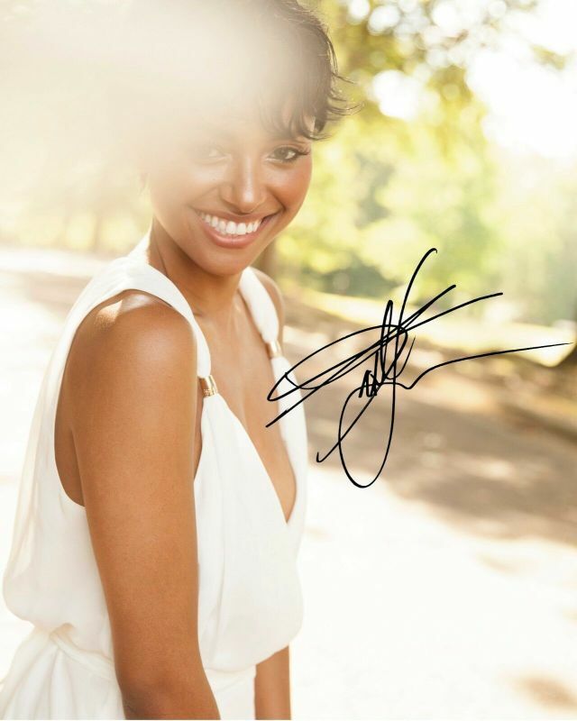 Kat Graham Autograph Signed Photo Poster painting Print