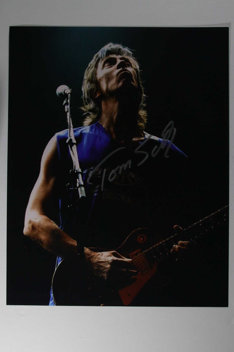 Tom Scholz Signed Autographed Boston