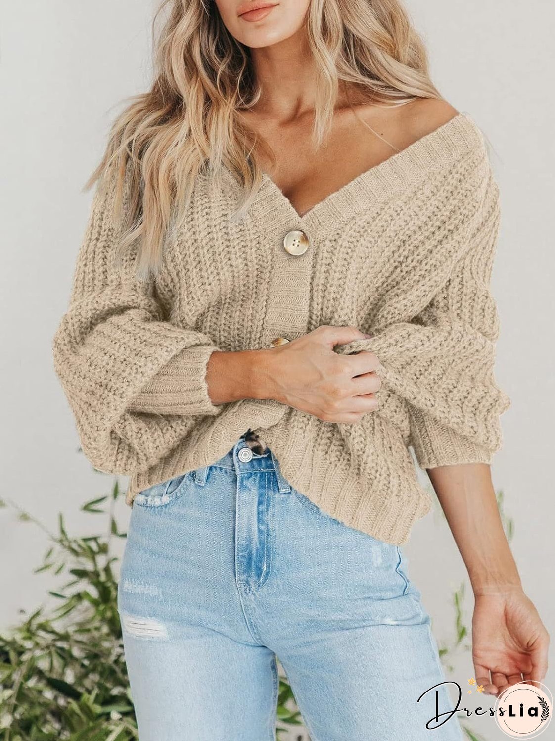 Casual and Fashionable winter garment