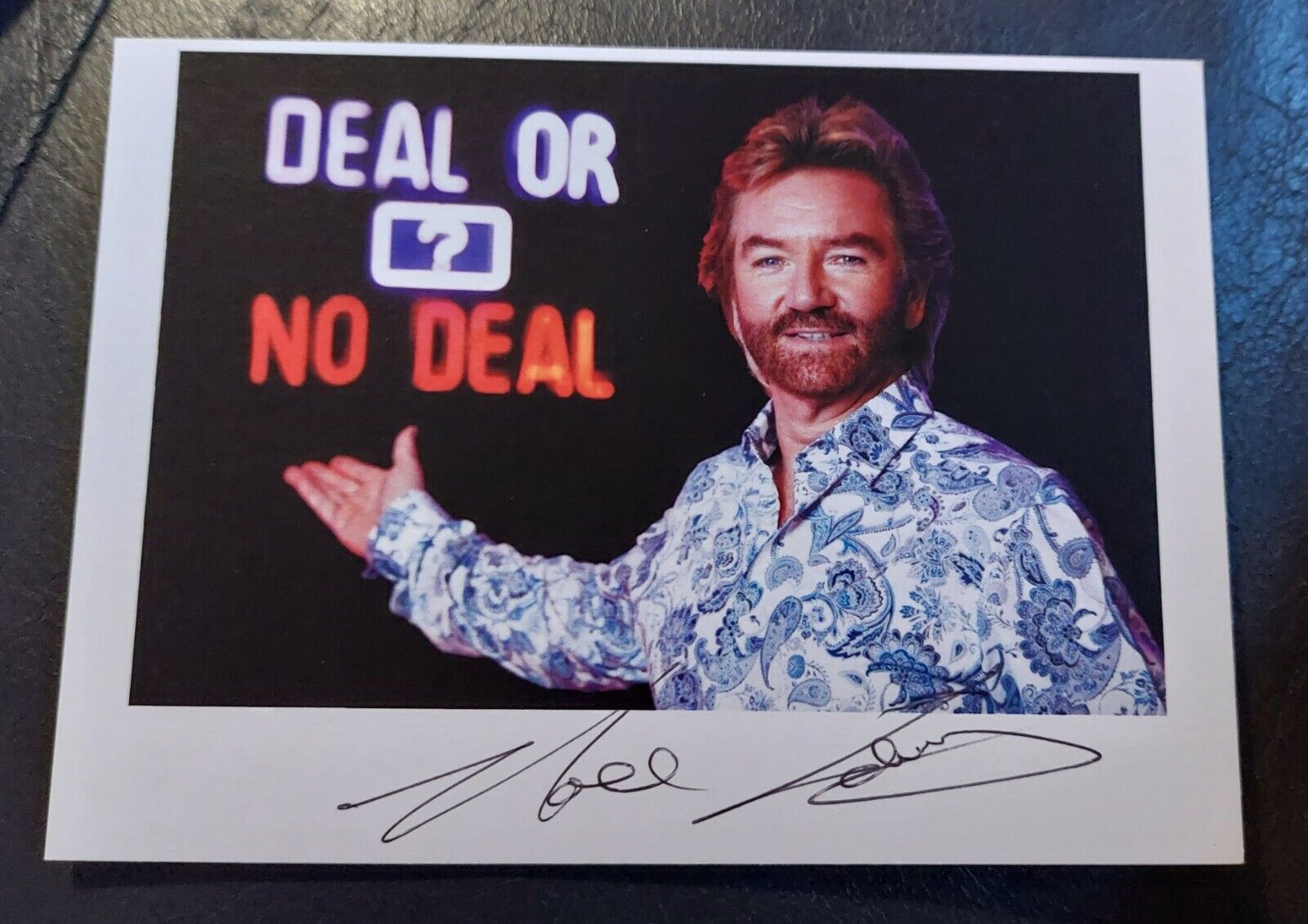 Noel Edmunds Signed Autographed 6x4 Inch Picture