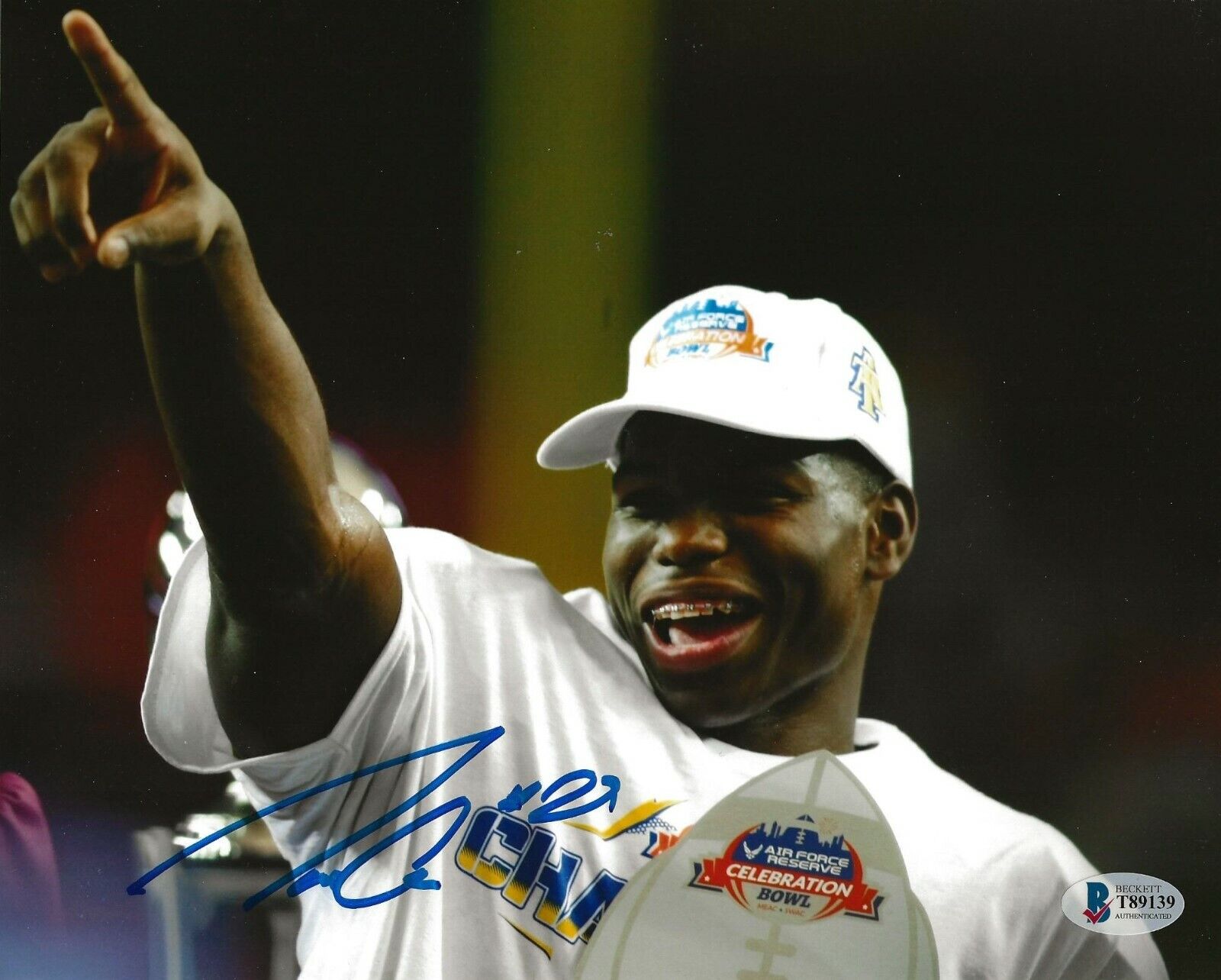 Tarik Cohen Chicago Bears signed NC A&T Aggies 8x10 Photo Poster painting autographed Beckett