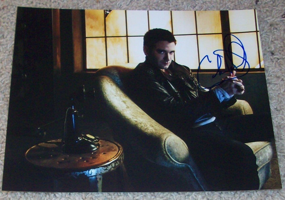 COLIN DONNELL SIGNED AUTOGRAPH CHICAGO MED ARROW 8x10 Photo Poster painting w/PROOF