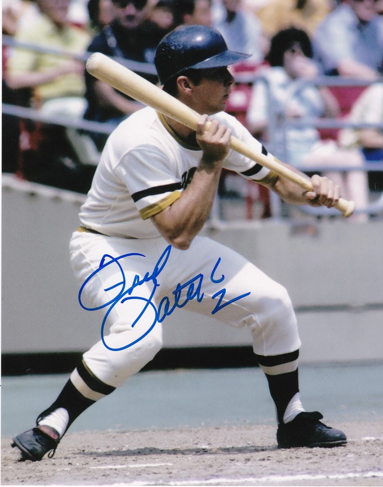 FRED PATEK PITTSBURGH PIRATES ACTION SIGNED 8x10