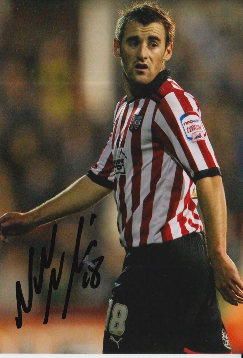 BRENTFORD HAND SIGNED NIALL MCGINN 6X4 Photo Poster painting 2.