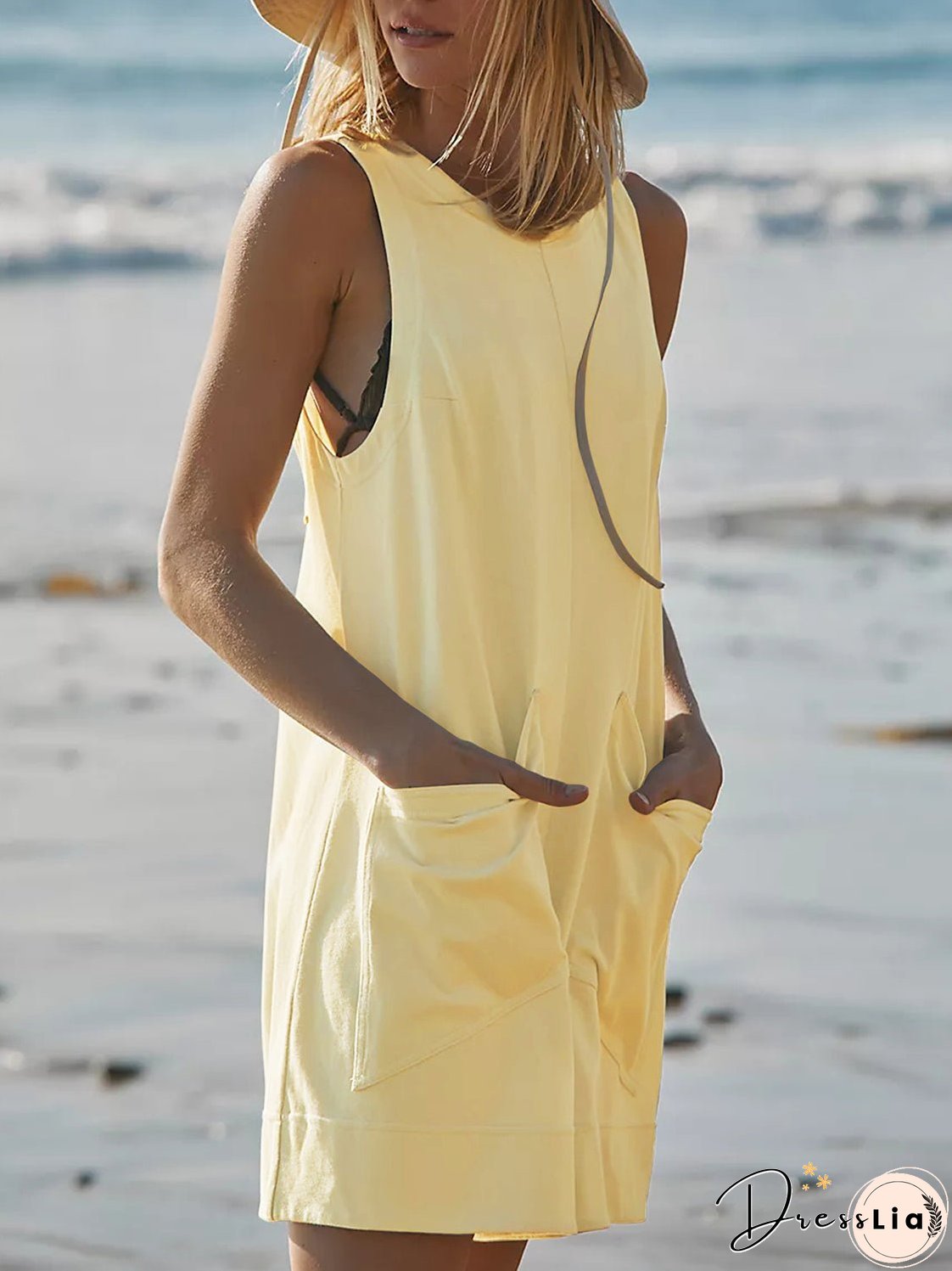 Round Neck Sleeveless Romper with Pockets