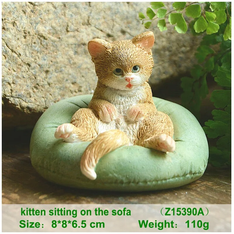 Cute Kittens Cat Figurine Micro Landscape Ornaments Decorative Figurines Garden Desk Deco Home Decoration Maison et Jardin